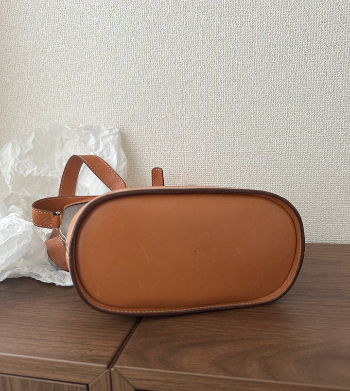 Celine Vintage “Round Fry” Bag 🤎 | Rare Monogram Find ✨