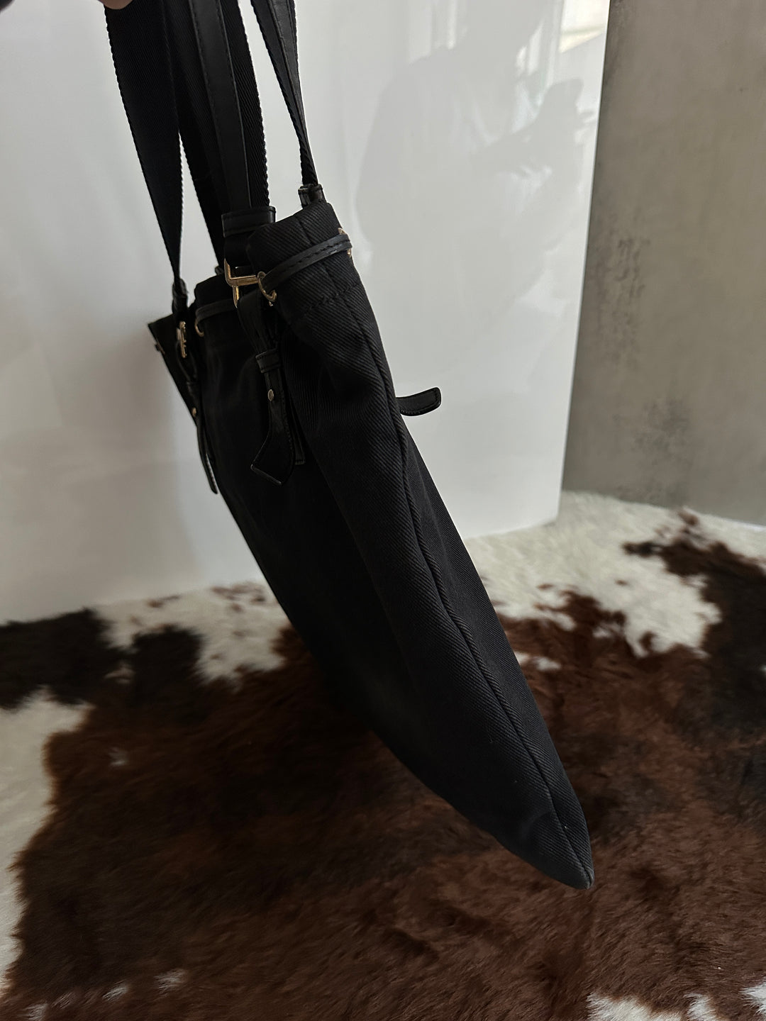 YSL Oversized Canvas Tote🖤 | Effortless Chic Meets Everyday Functionality