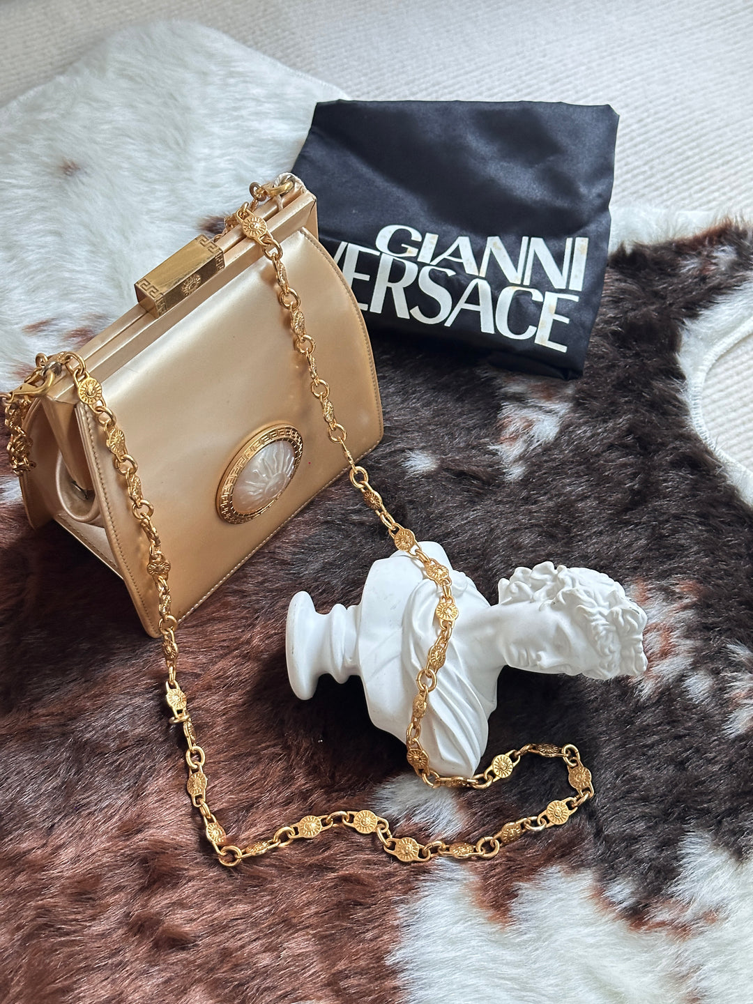 Versace Vintage “Sun God” Moonlight Box Bag 🌞✨ | Radiant Elegance from the House of Versace