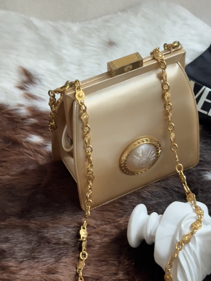 Versace Vintage “Sun God” Moonlight Box Bag 🌞✨ | Radiant Elegance from the House of Versace