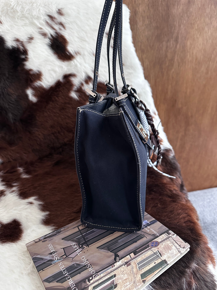 Fendi Enamel Logo Small Tote Bag 💙✨｜Rare Enamel Buckle・Contrast Stitching・Chic Compact Size