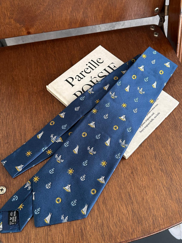 Salvatore Ferragamo Tie 💙💛