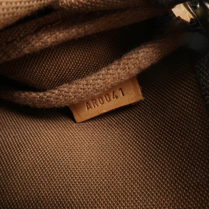 Louis Vuitton Monogram Graffiti Pochette Accessoires M92192