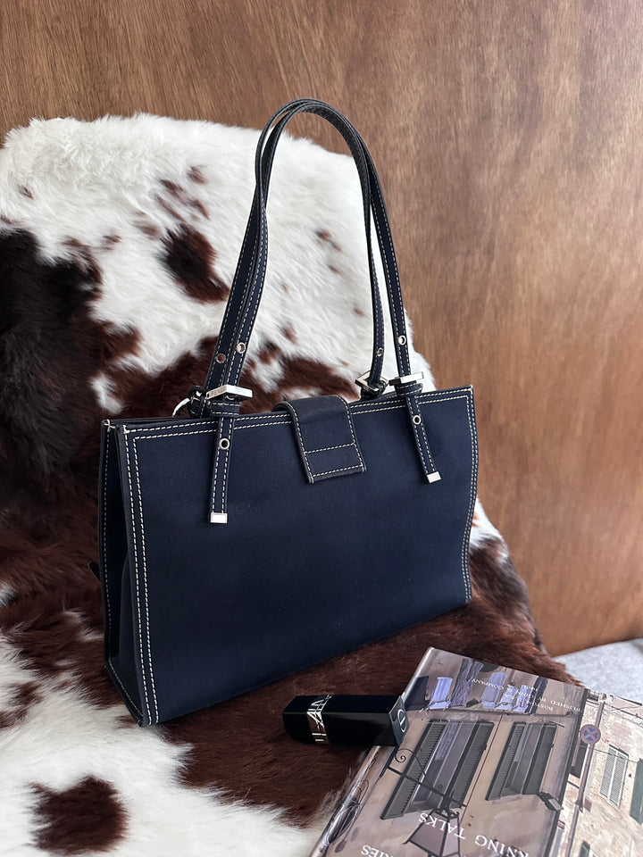 Fendi Enamel Logo Small Tote Bag 💙✨｜Rare Enamel Buckle・Contrast Stitching・Chic Compact Size