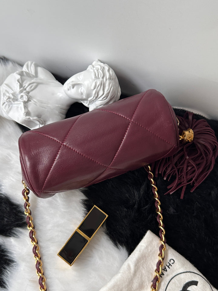 Chanel Mini Boston Chain Bag ❤️✨｜Quilted CC Logo・Tassel Detail・Rare Mini Size