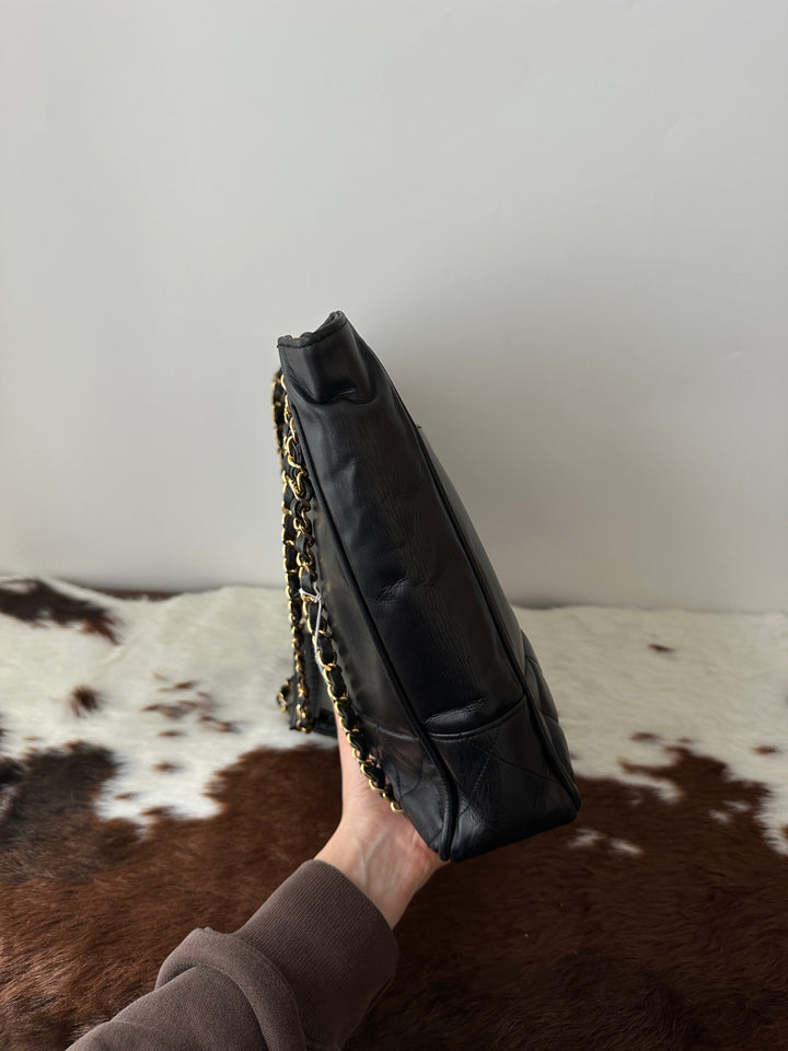 Chanel CC Shoulder Bag 🖤 (with CC Tag)