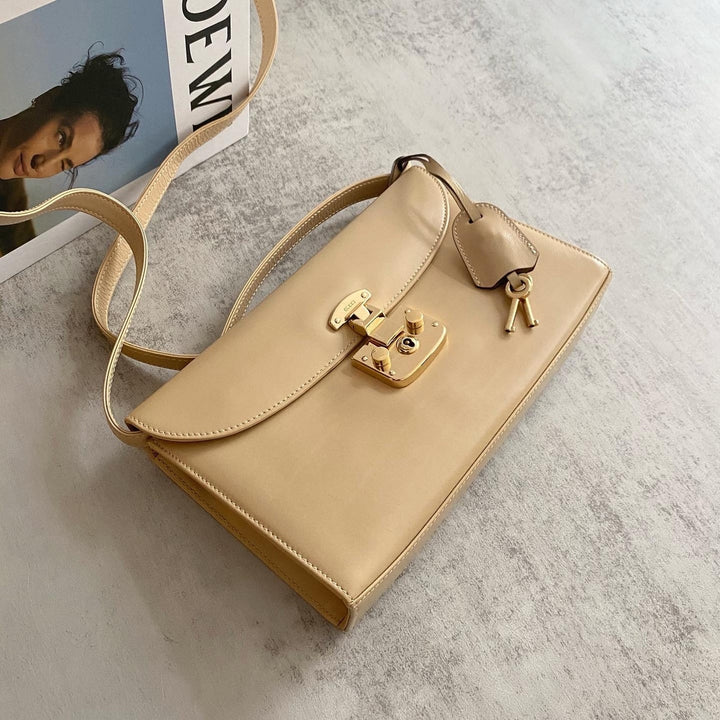 GUCCI Kelly Lock Crossbody｜Rare Milk Tea Beige × Timeless Versatility 🤎🤍