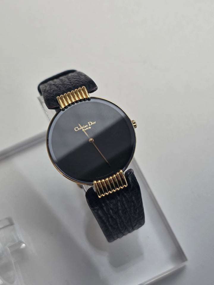 Christian Dior Round Dial Watch 🖤✨｜Minimal Black Dial × Gold Coil Lugs × Classic Parisian Elegance
