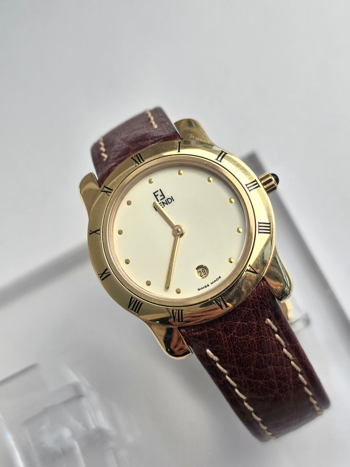 Fendi Roman Bezel Watch 🤎✨｜Classic Roman Numeral Bezel × Cream Dial × Timeless Vintage Style