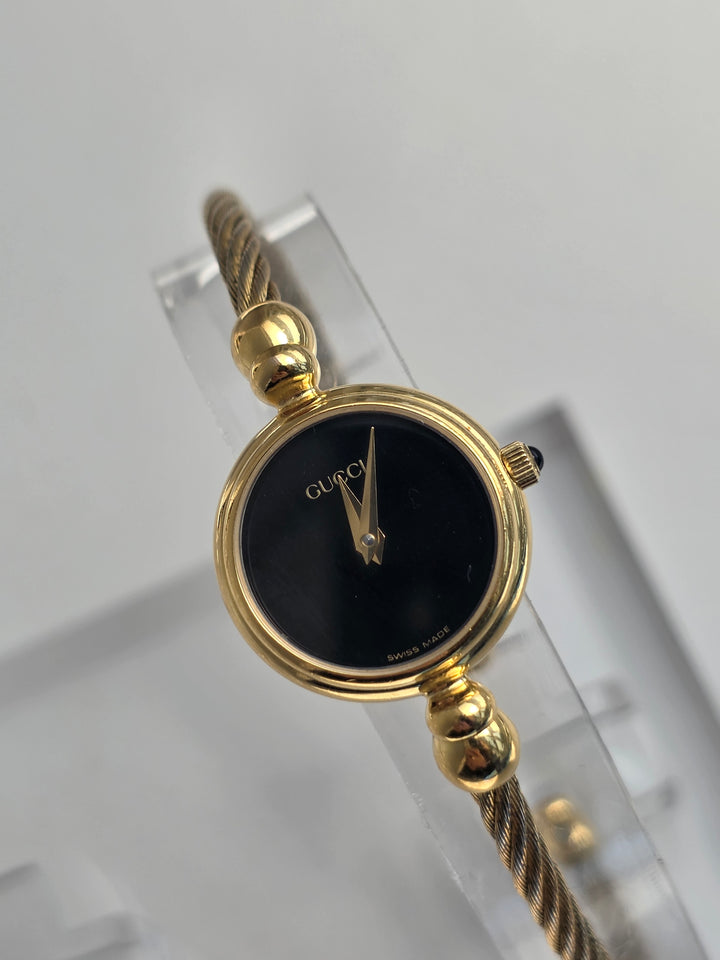 Gucci Rope Bangle Watch 🖤✨｜Minimal Black Dial × Twisted Rope Bracelet × Elegant Vintage Style