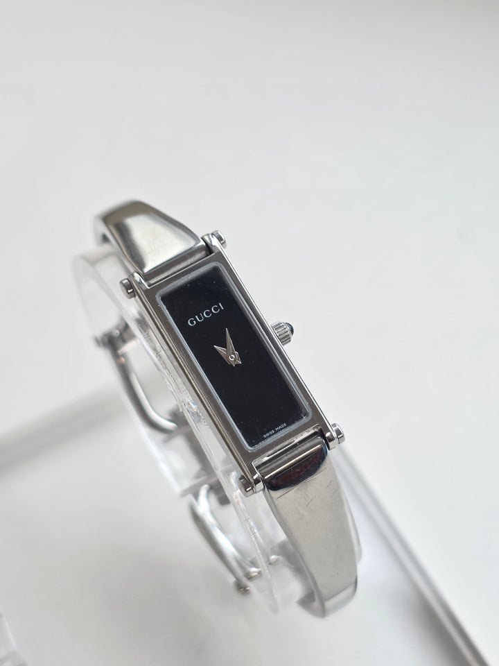 Gucci Slim Rectangular Watch 🖤✨｜Minimal Black Dial × Sleek Case × Refined Vintage Elegance