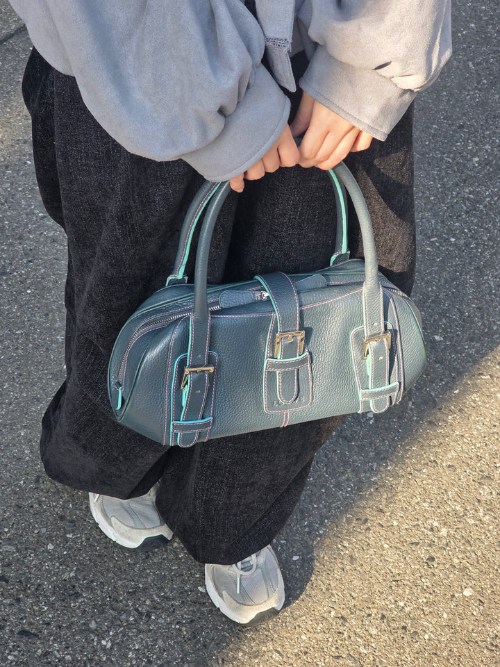 LOEWE UFO Shoulder Bag 🩵💜｜Contrast Stitching × Rare Colorway × Adjustable Shoulder Carry