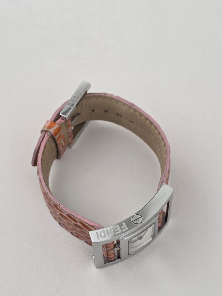 Fendi Flip Case Watch ✨｜Reversible Case Design × Minimal Square Dial × Iconic Functional Detail