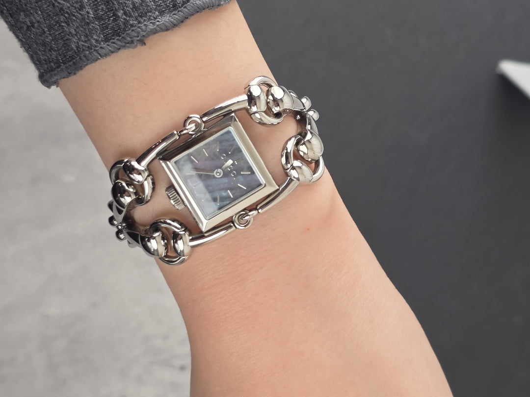 Gucci Horsebit Bracelet Watch ✨｜Signature Horsebit Links × Square Case × Elegant Vintage Design