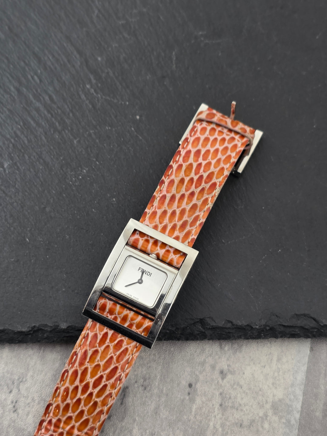 Fendi Flip Case Watch ✨｜Reversible Case Design × Minimal Square Dial × Iconic Functional Detail