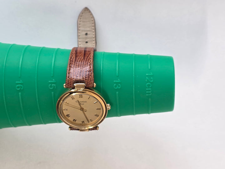 Christian Dior Roman Dial Watch ✨｜Classic Round Case × Roman Numerals × Timeless Elegant Design