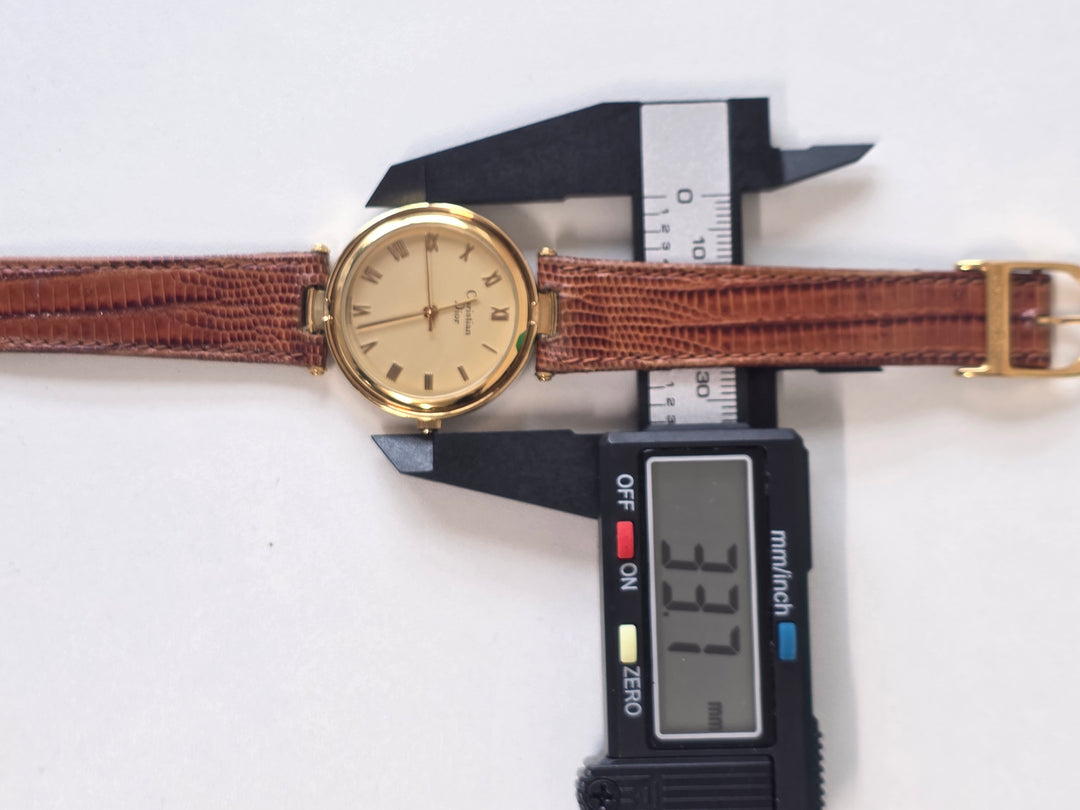 Christian Dior Roman Dial Watch ✨｜Classic Round Case × Roman Numerals × Timeless Elegant Design