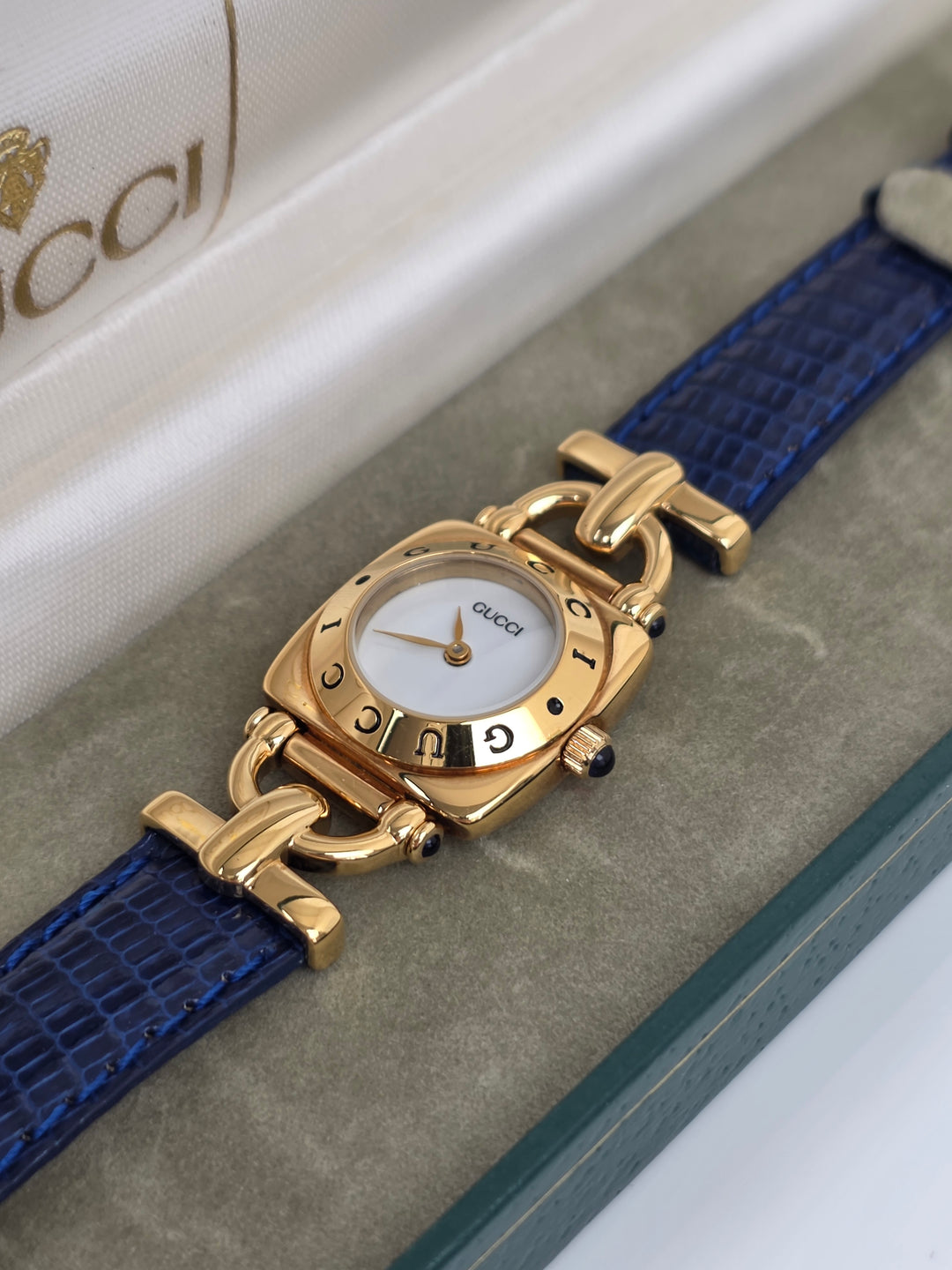 Gucci Horsebit Watch ✨｜Iconic GG Bezel × Horsebit Detail × Blue Leather Strap