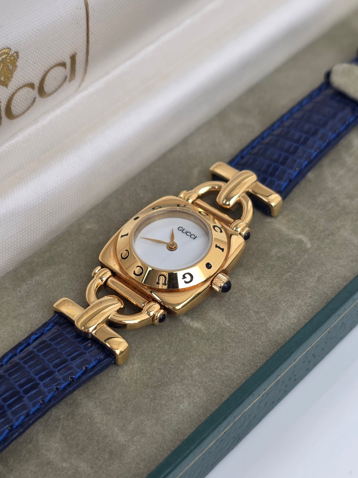 Gucci Horsebit Watch ✨｜Iconic GG Bezel × Horsebit Detail × Blue Leather Strap