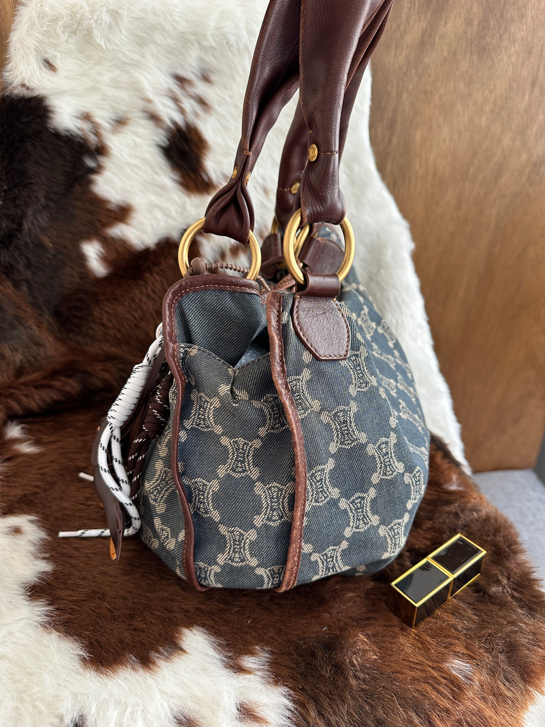 Celine Denim Triomphe Hobo Bag 🩶💙｜Denim Monogram・Cloud Shape・Vintage Appeal