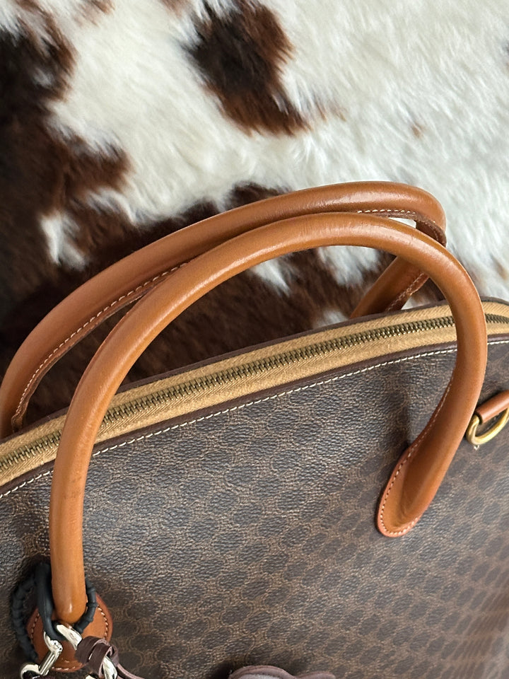 Celine Macadam Alma Boston Bag 🤎😻｜Classic Monogram・Structured Silhouette・Timeless Design