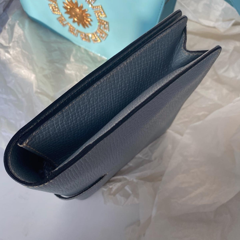 LOEWE Tiffany Blue Clutch｜Iconic Leaf Clasp × Compact & Convertible Elegance 💙🦋 Timeless Work-to-Event Piece