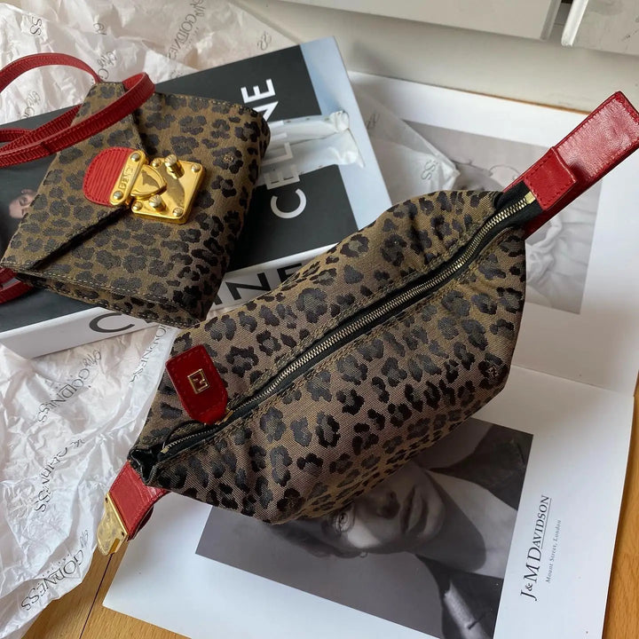 FENDI Leopard Print Mini Vanity with Lock（Brown Leopard Canvas × Red Leather Trim）｜Compact Statement × Vintage Charm 🔐🐆