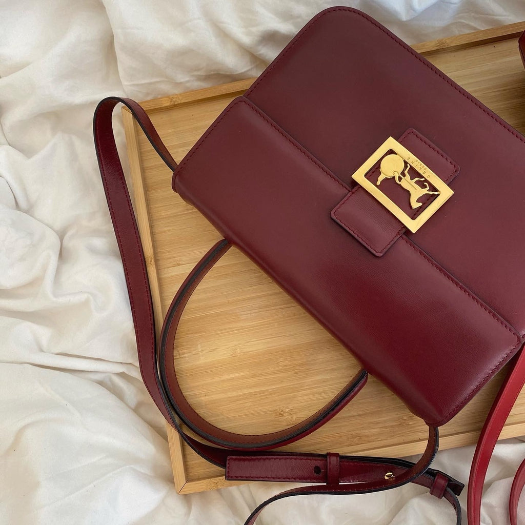 CELINE Carriage Silhouette Buckle Hand & Shoulder Bag（Burgundy）｜Rare Vintage × Timeless Elegance 🎠✨