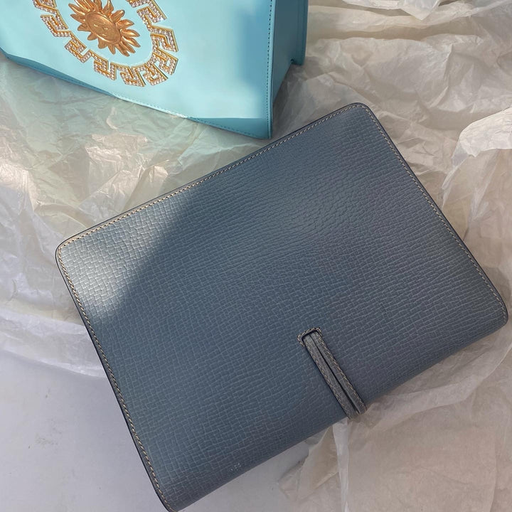 LOEWE Tiffany Blue Clutch｜Iconic Leaf Clasp × Compact & Convertible Elegance 💙🦋 Timeless Work-to-Event Piece
