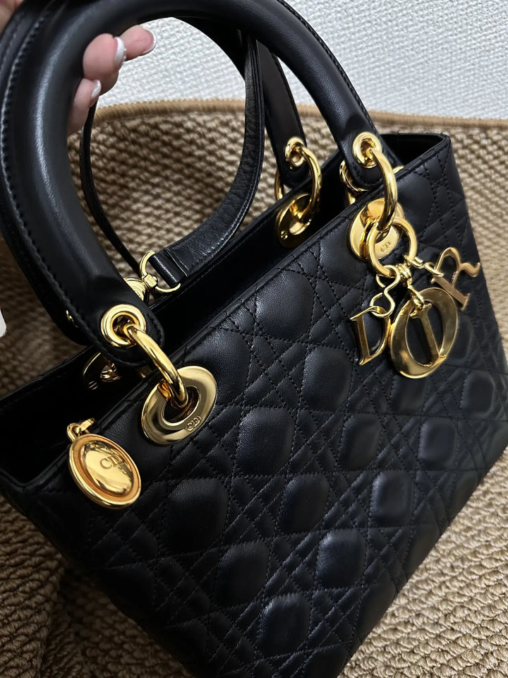 DIOR Lady Dior Lambskin Handbag（Black × Gold Hardware）｜Timeless Icon × Collector’s Gem 🖤✨