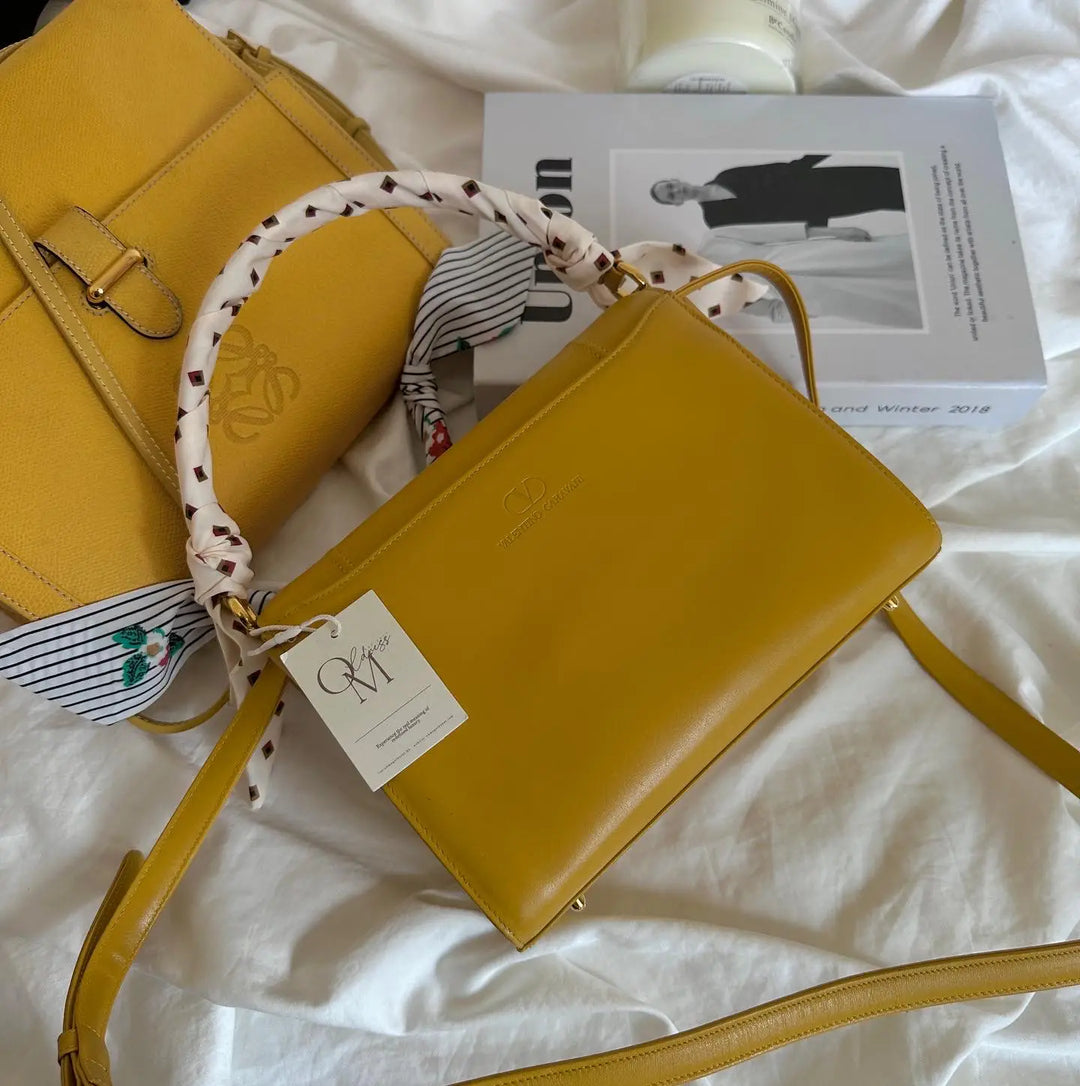 VALENTINO Yellow Box Bag｜Golden Mustard Leather × Original Strap & Mirror 🌟💛 Winter’s Bright Accent