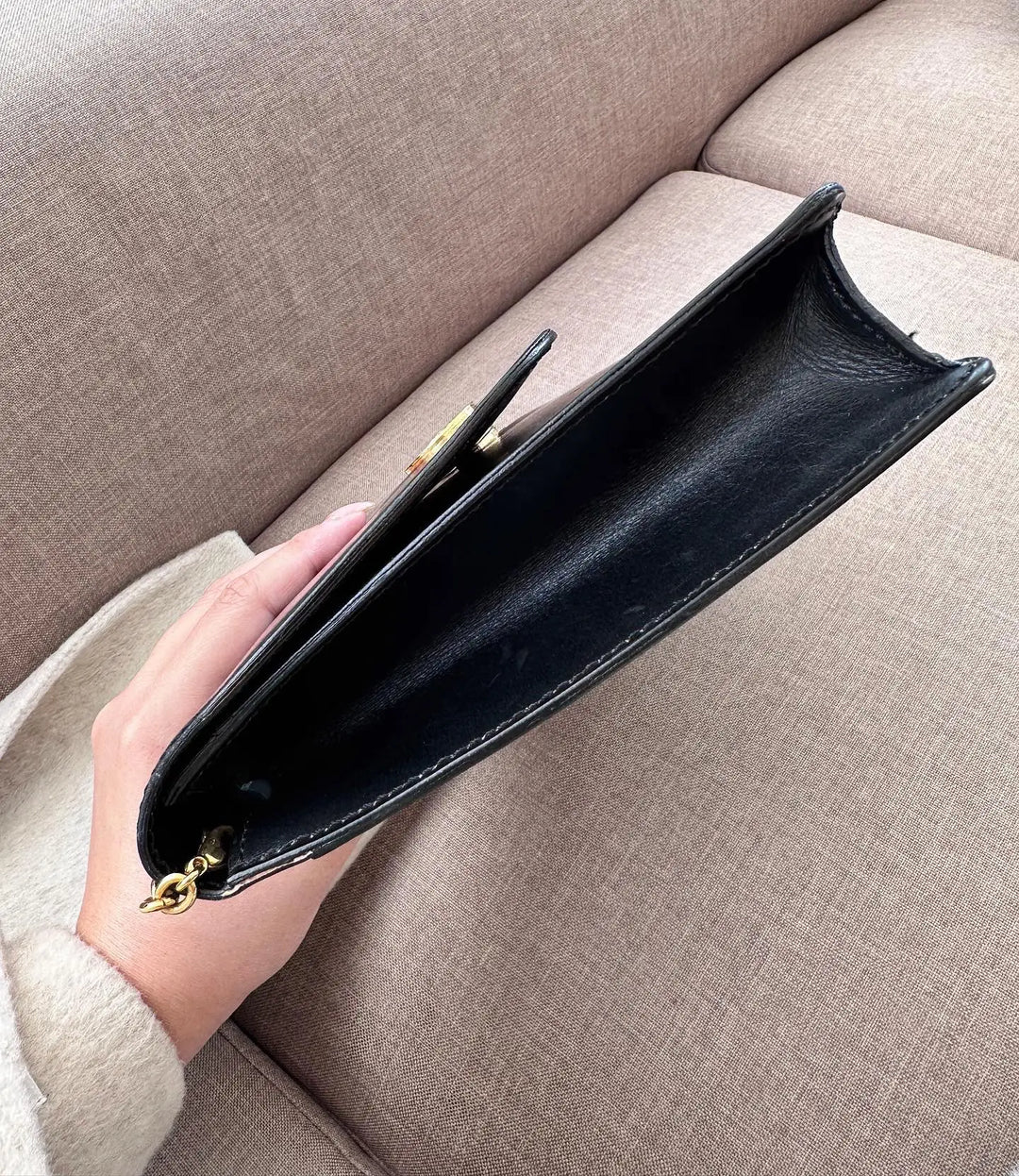 CELINE Black & Gold “Globe Coin” Clasp Bag｜2-in-1 Vintage Elegance ✨🤍