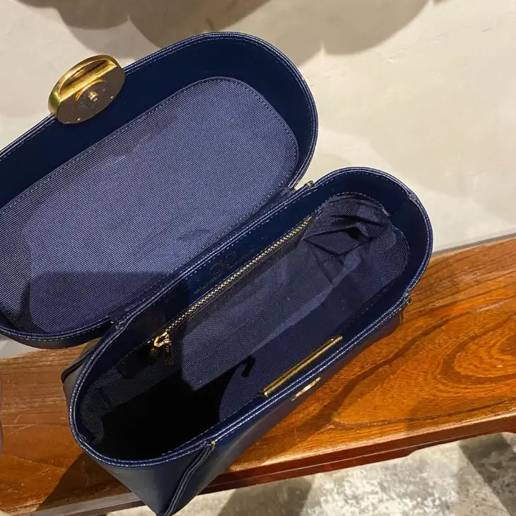 VALENTINO Navy Blue Gold Medallion Vanity Bag｜Elegant Structured Shape × Winter-Perfect Shade 💙