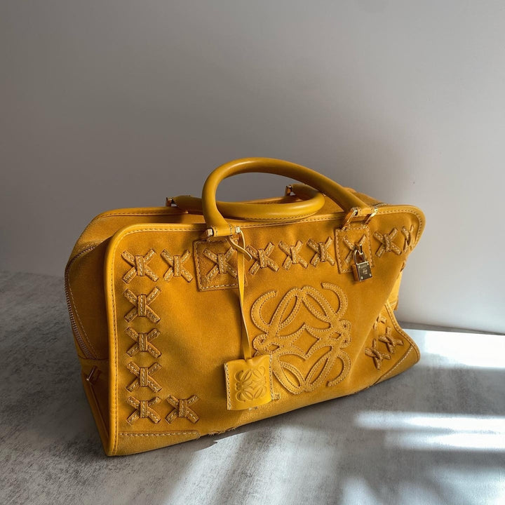 LOEWE Mustard Suede Amazona Bag｜Limited Edition Woven Detail 🧳✨ Winter-Perfect Vintage Statement