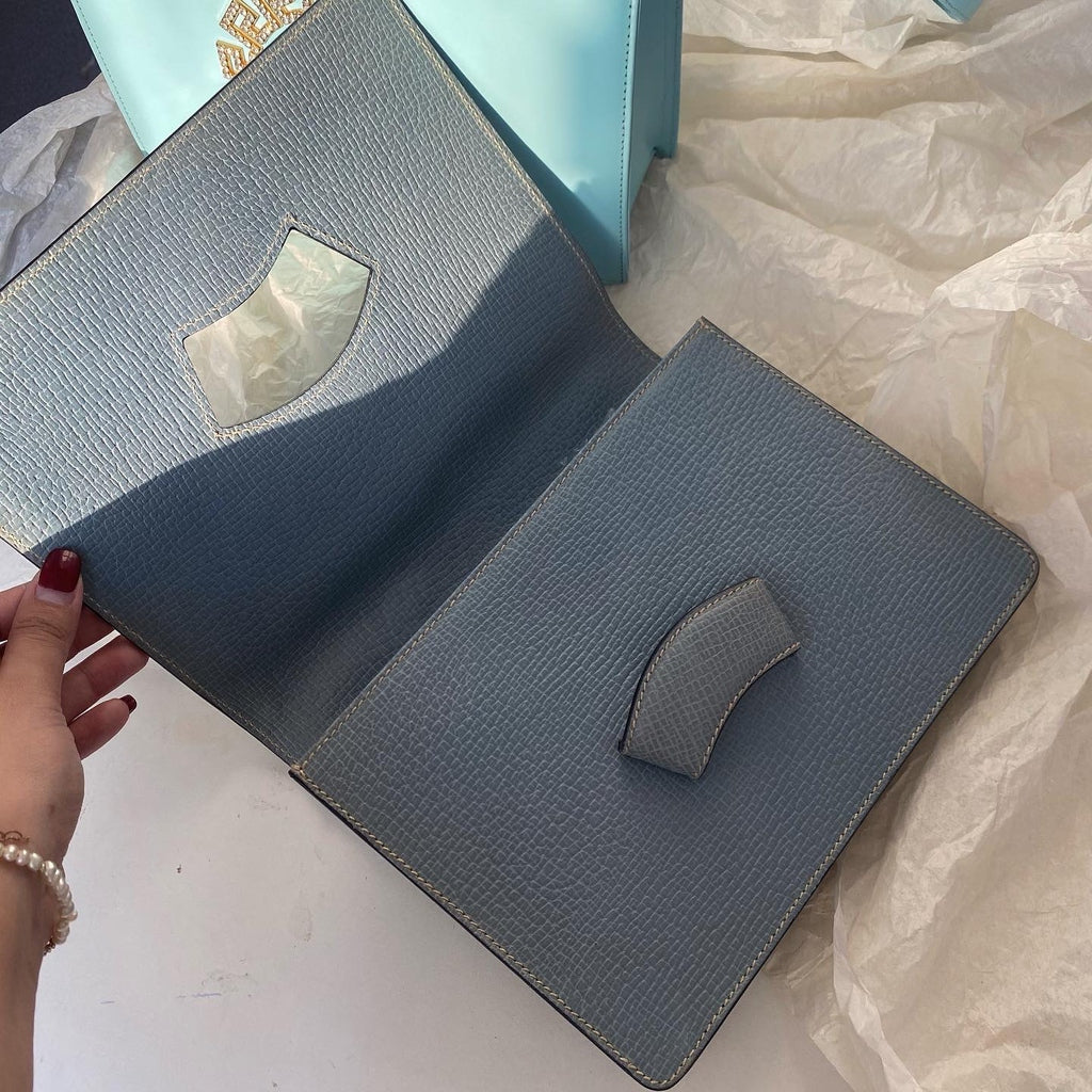 LOEWE Tiffany Blue Clutch｜Iconic Leaf Clasp × Compact & Convertible Elegance 💙🦋 Timeless Work-to-Event Piece