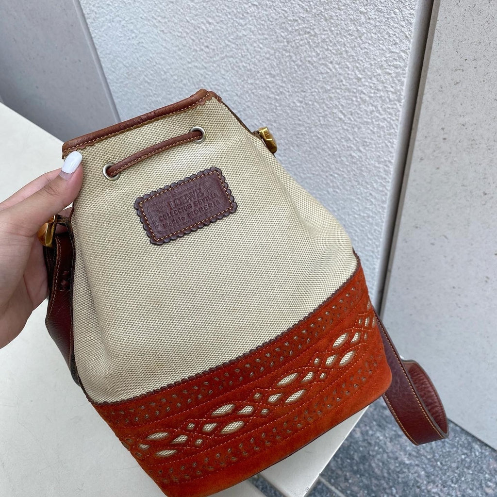 LOEWE Canvas × Suede Hunting Collection Bucket Bag｜Rare Two-Tone Vintage Bucket with Rustic Charm 🏹 Collector’s Piece