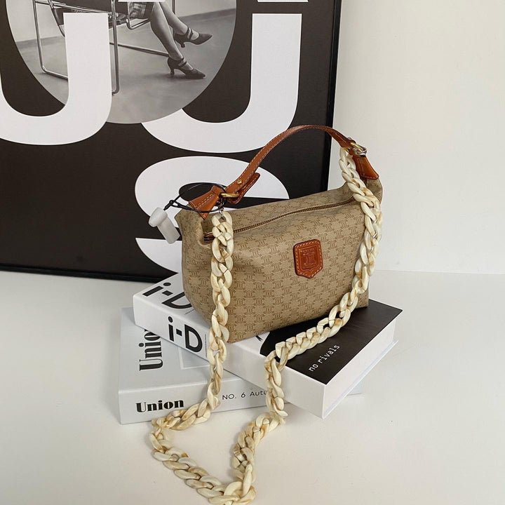 CELINE Beige Monogram “Lunch Box” Bag｜Casual Chic with Tortoiseshell Accent 🥐✨