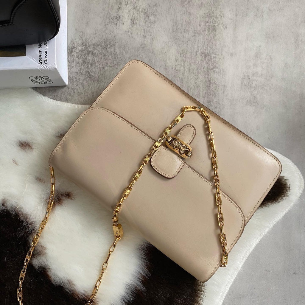 CELINE Carriage Buckle Shoulder Bag（Ivory White）｜Graceful Minimalism × Convertible Charm 🤍✨