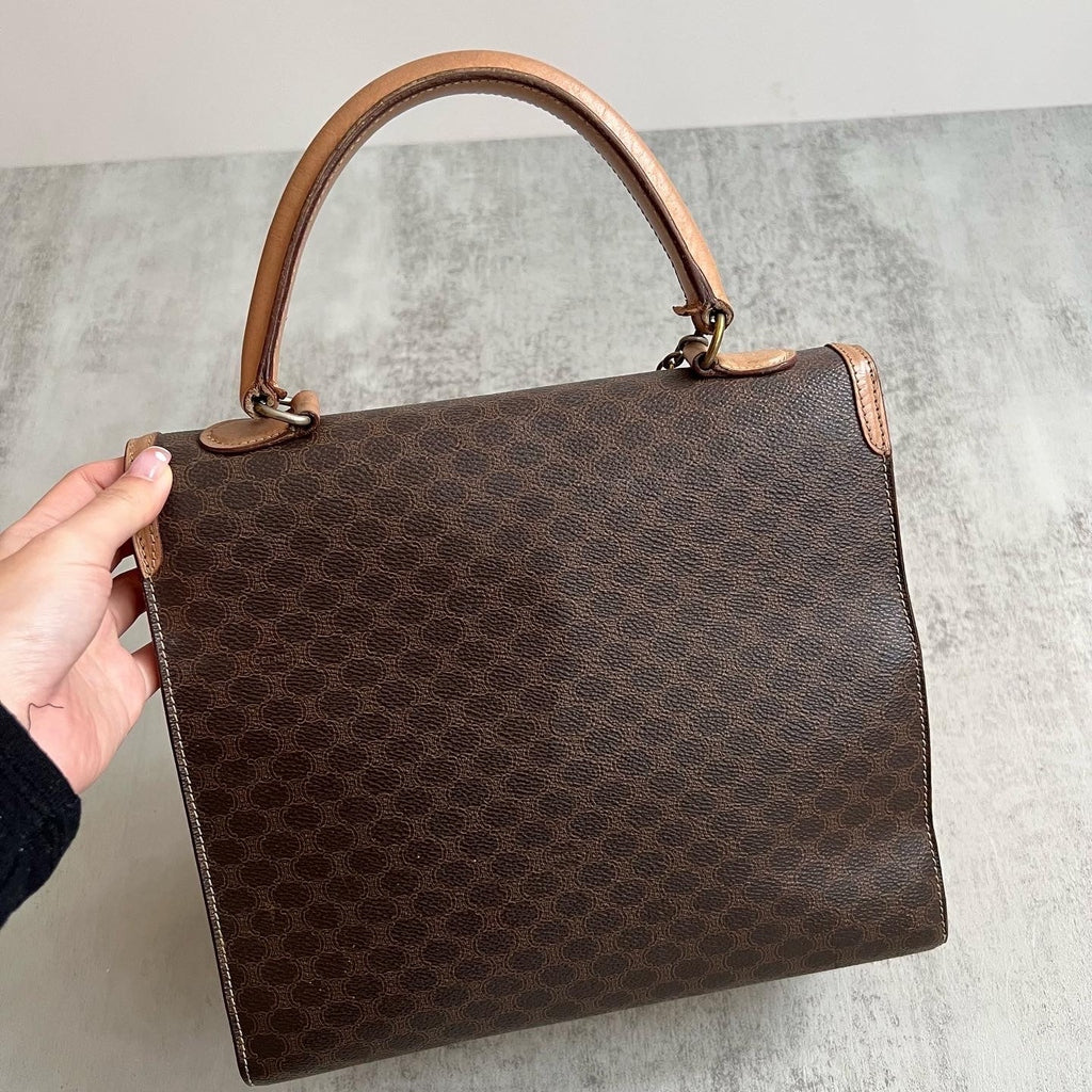 CELINE Watch Chain Kelly Bag（Brown Triomphe Canvas & Leather）｜Timeless Sophistication × Understated Luxury 🤎✨