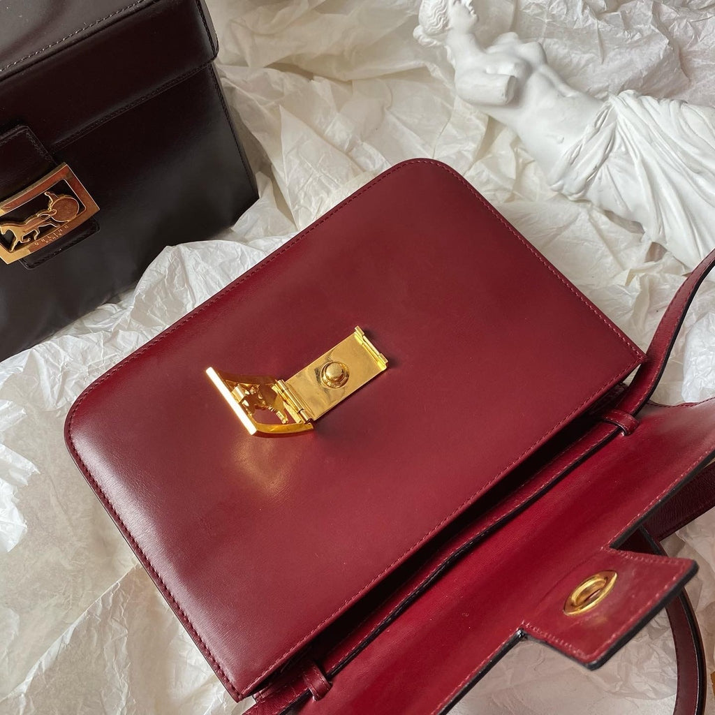 CELINE Carriage Silhouette Buckle Hand & Shoulder Bag（Burgundy）｜Rare Vintage × Timeless Elegance 🎠✨