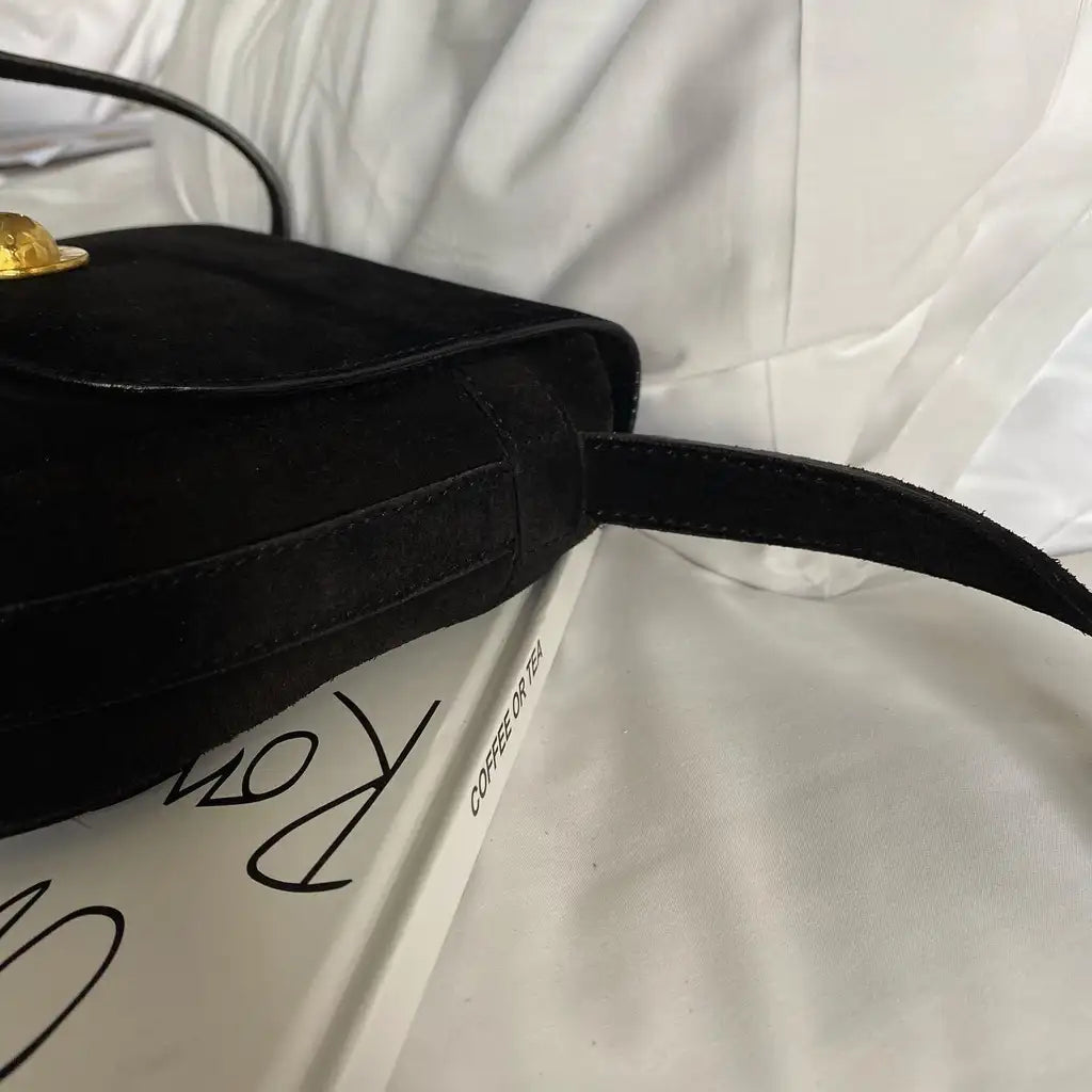 CELINE Suede Crossbody Bag with ‘Planet’ Button（Black）｜Rare Orb Accent × Understated Luxury 🪐✨