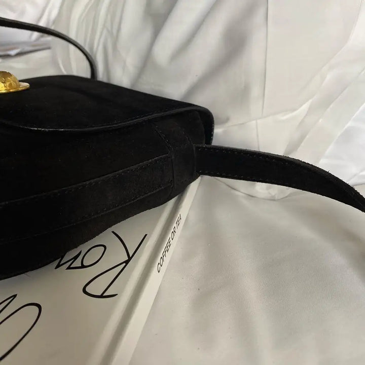 CELINE Suede Crossbody Bag with ‘Planet’ Button（Black）｜Rare Orb Accent × Understated Luxury 🪐✨