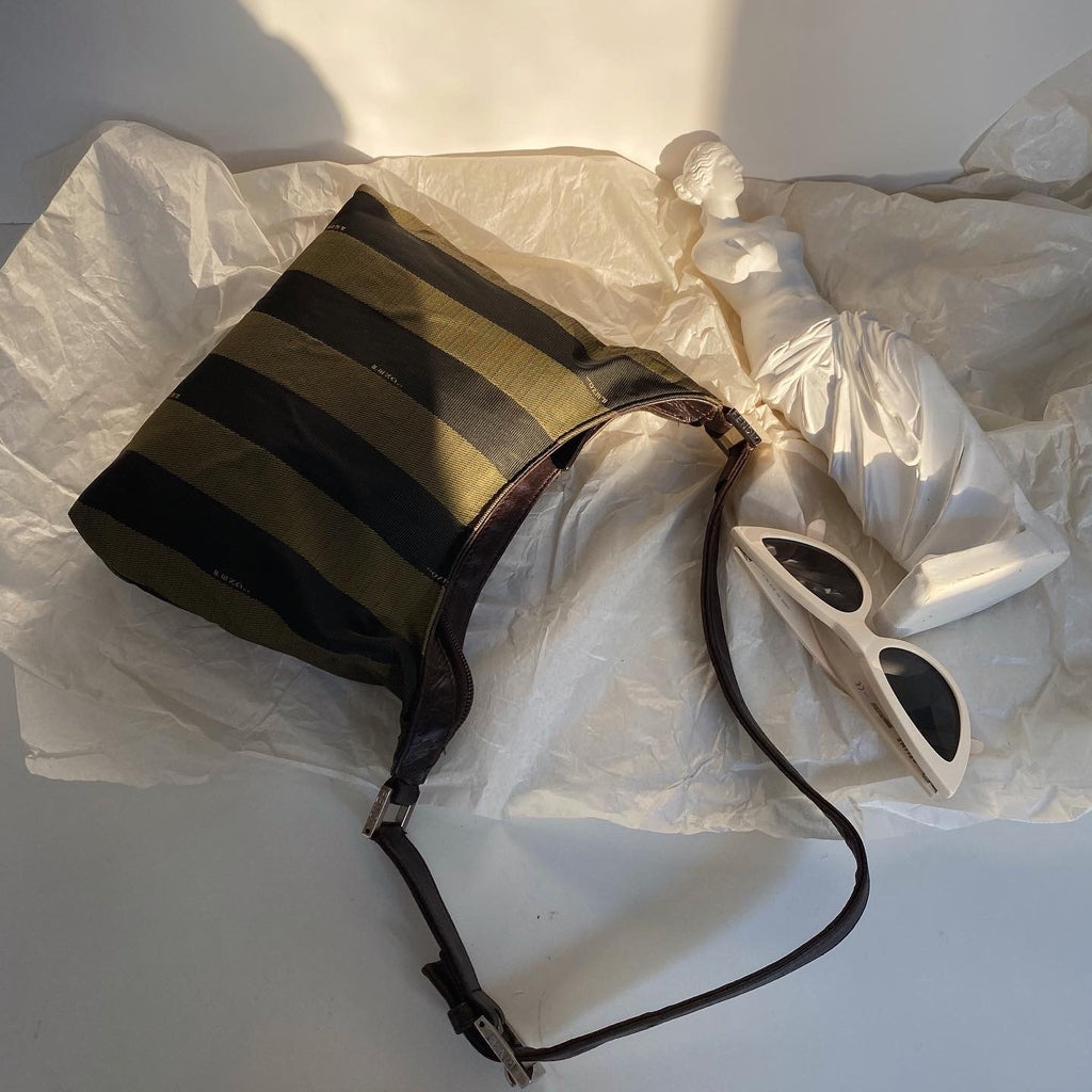 FENDI Crescent Nylon Underarm Bag (Army Green Stripes)｜Lightweight Versatility × Urban Casual 🌙