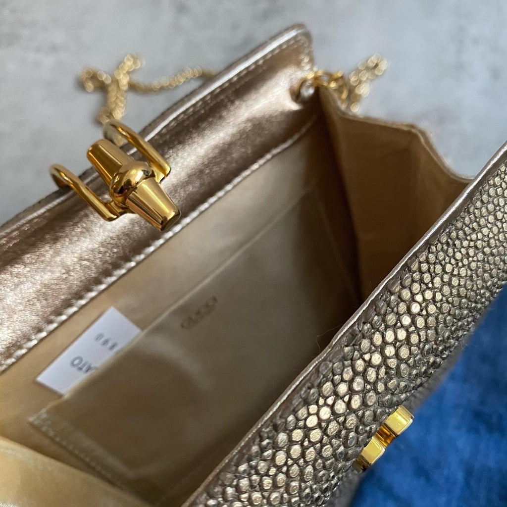 GUCCI Yellow Stingray Metallic Bamboo Turnlock Crossbody｜Rare Stingray Leather × Festive Statement Luxury 🐡🎋