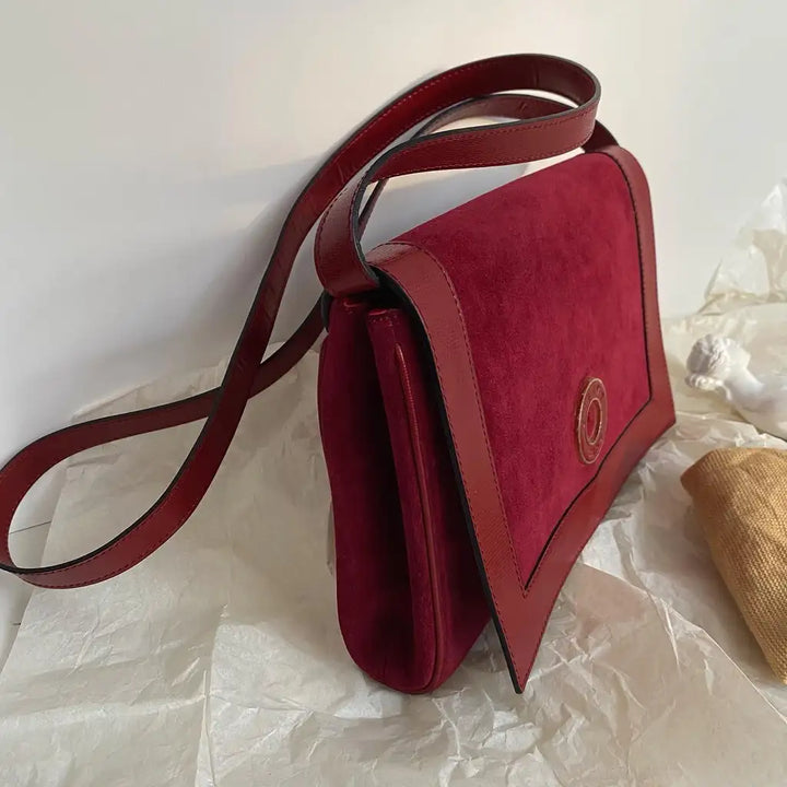 CELINE Suede Crossbody / Shoulder Bag（Burgundy）｜Vintage Simplicity × Effortless Pairing ♥️✨