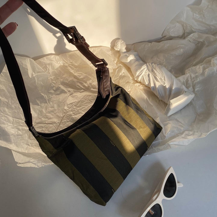 FENDI Crescent Nylon Underarm Bag (Army Green Stripes)｜Lightweight Versatility × Urban Casual 🌙