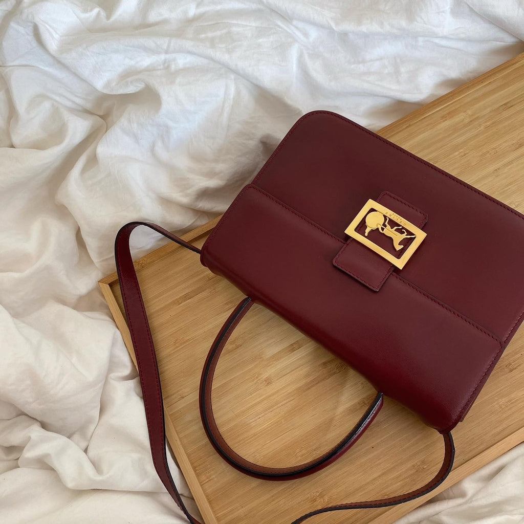 CELINE Carriage Silhouette Buckle Hand & Shoulder Bag（Burgundy）｜Rare Vintage × Timeless Elegance 🎠✨