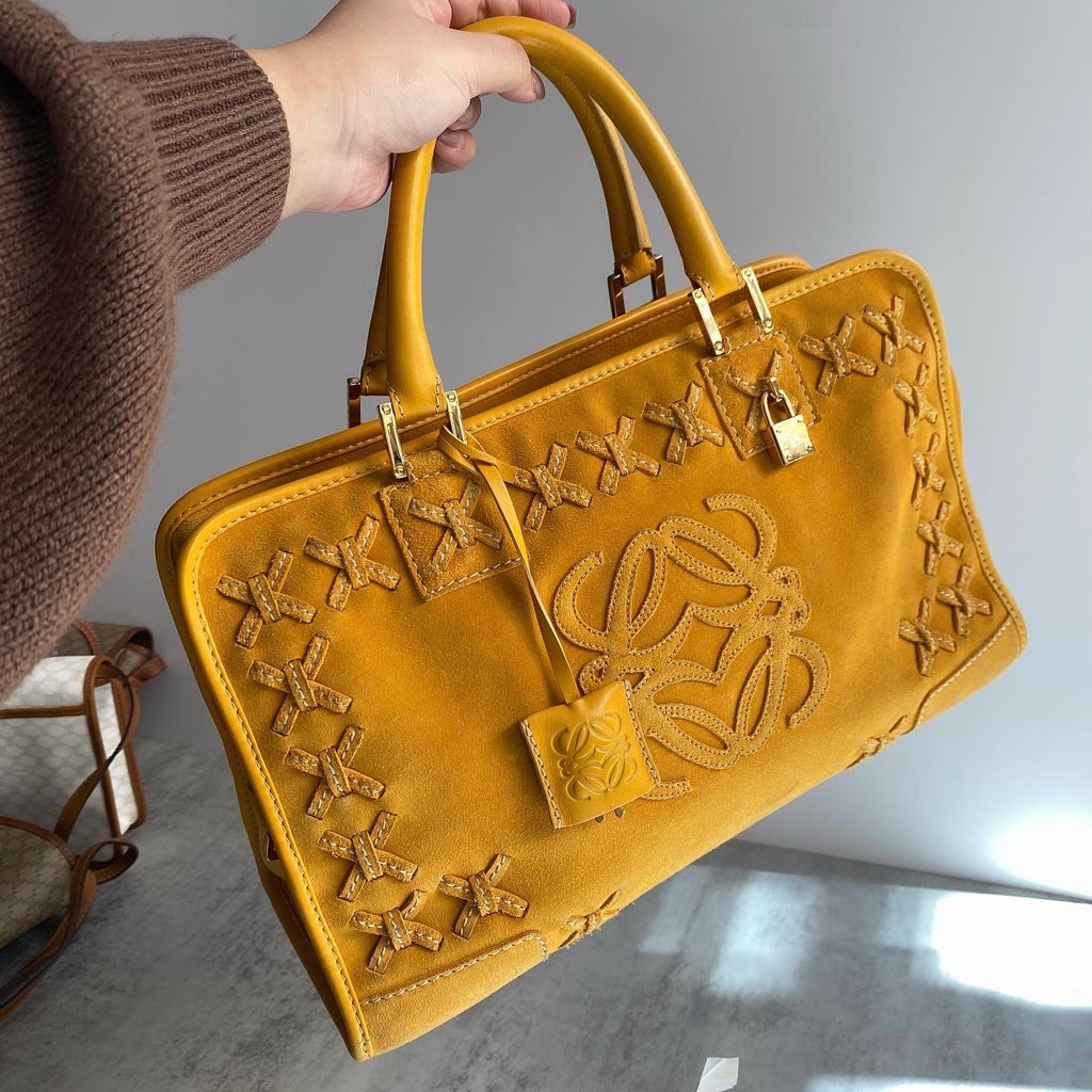 LOEWE Mustard Suede Amazona Bag｜Limited Edition Woven Detail 🧳✨ Winter-Perfect Vintage Statement