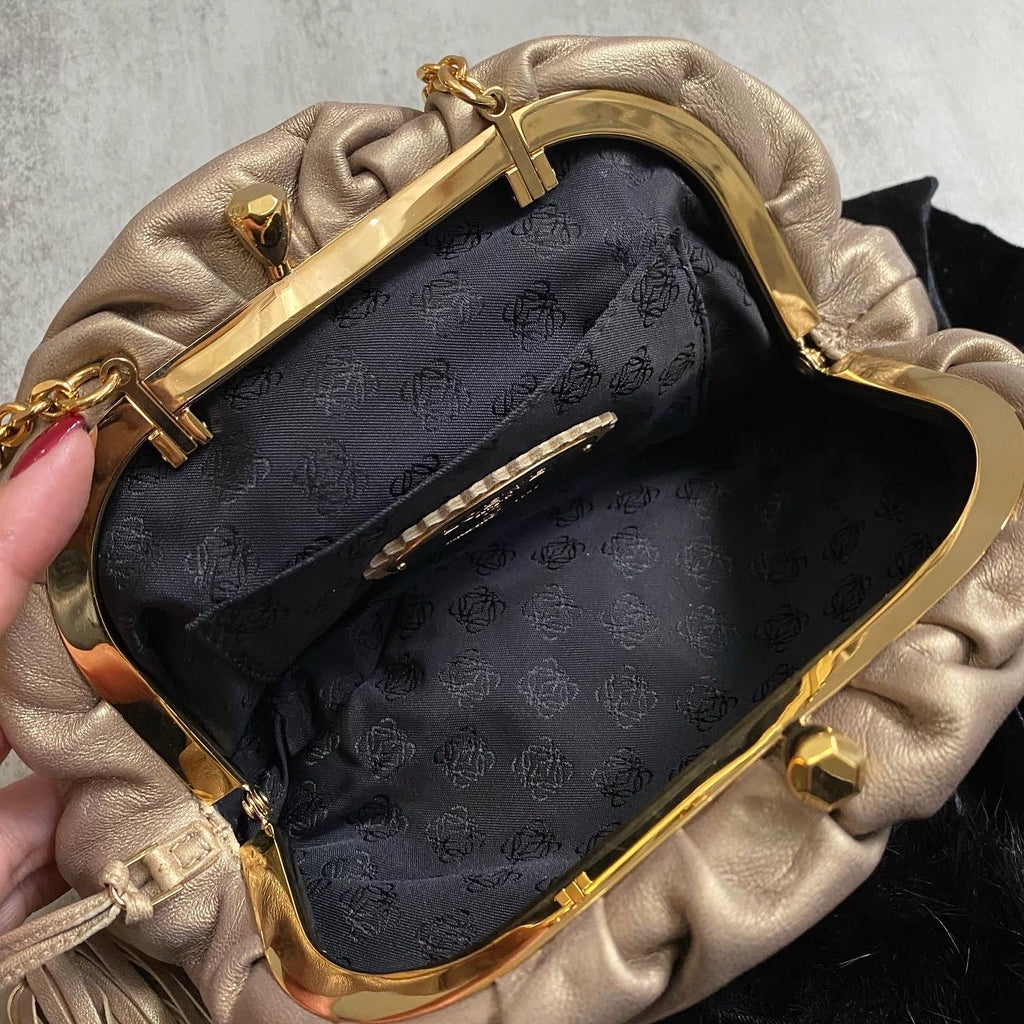 LOEWE Olive-Gold Cloud Kisslock Bag｜Mini Crossbody with Intricate Chain & Tassel Details ☁💛 Rare & Adorable