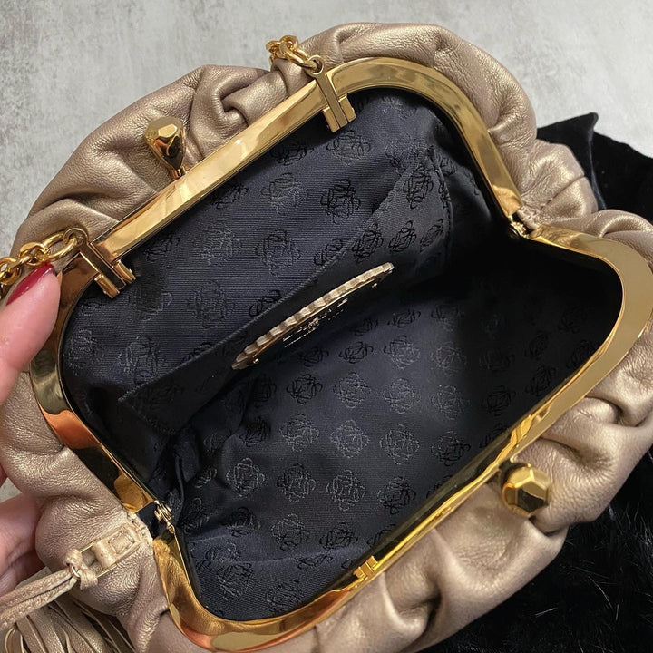 LOEWE Olive-Gold Cloud Kisslock Bag｜Mini Crossbody with Intricate Chain & Tassel Details ☁💛 Rare & Adorable